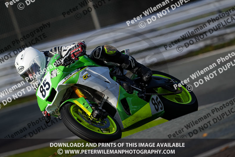 anglesey;brands hatch;cadwell park;croft;donington park;enduro digital images;event digital images;eventdigitalimages;mallory;no limits;oulton park;peter wileman photography;racing digital images;silverstone;snetterton;trackday digital images;trackday photos;vmcc banbury run;welsh 2 day enduro